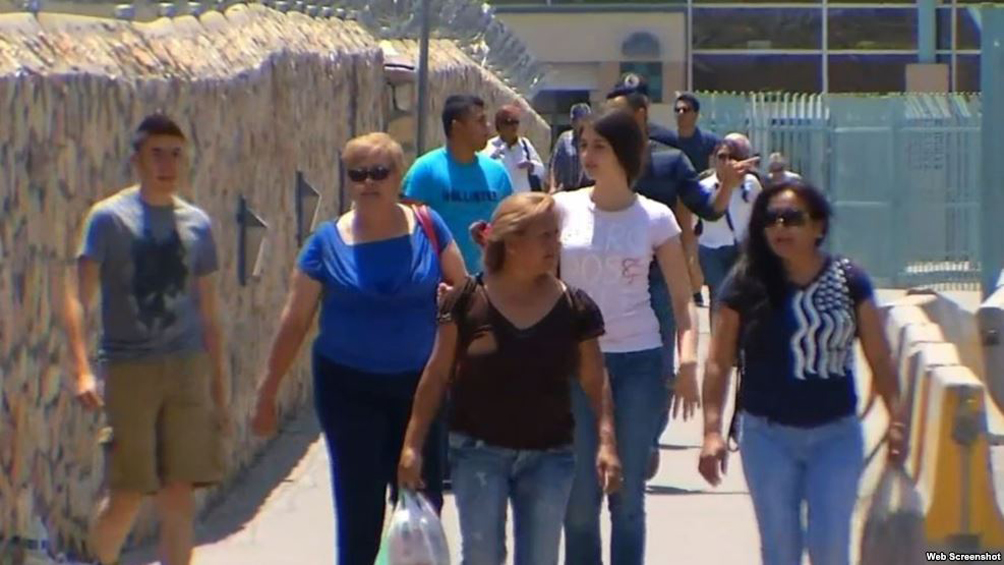 Migrantes cubanos saturan albergues