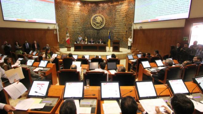 Apureban diputados de Jalisco ley de atención y protección al migrante