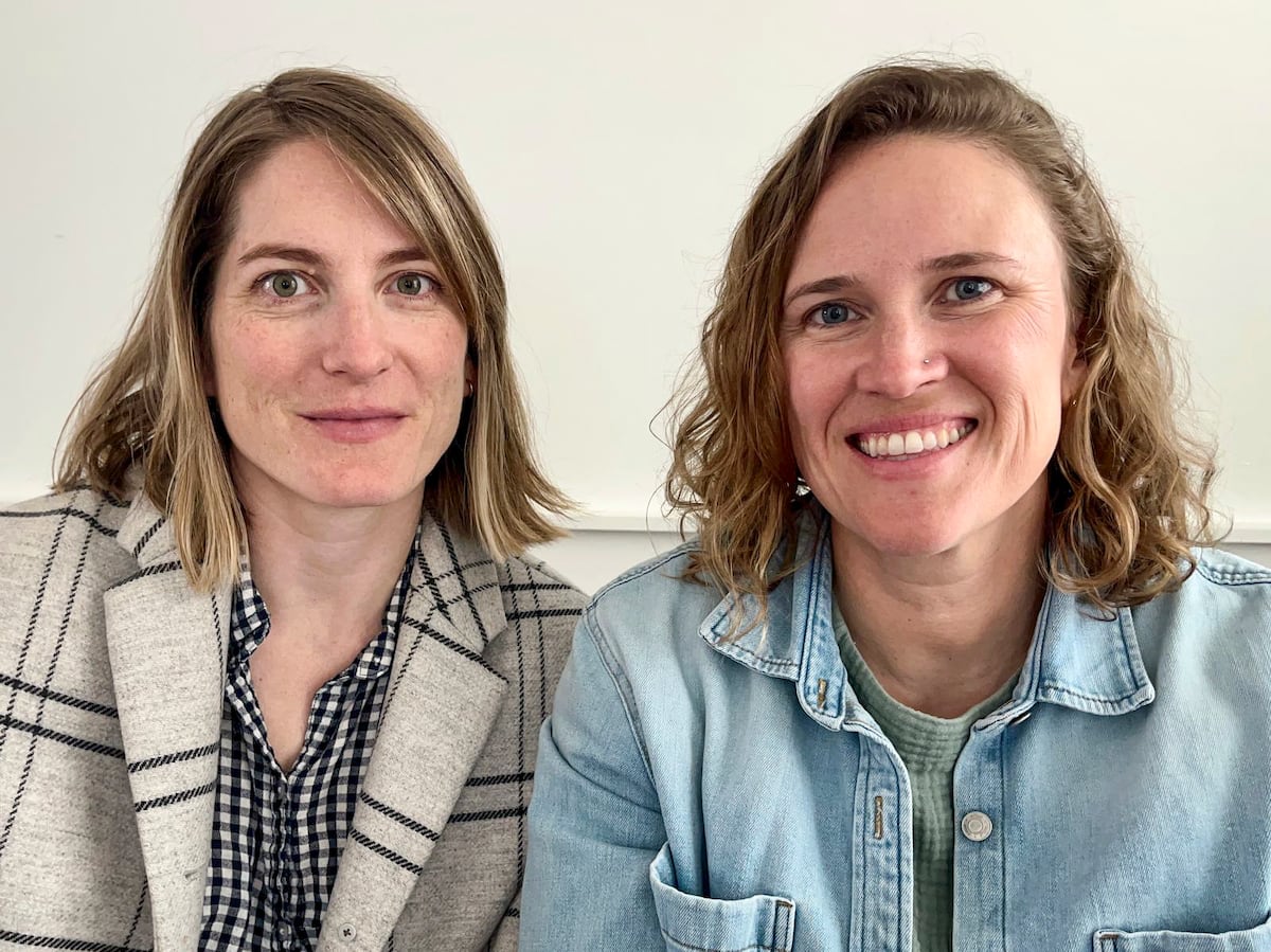 Güeras Aliadas se viralizan por apoyar a migrantes